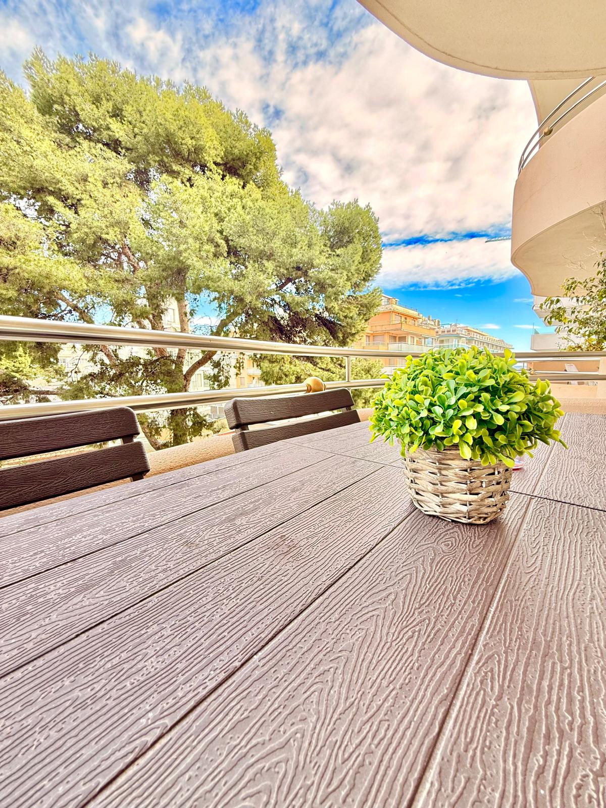  in Benalmádena - 2 Bedroom Apartment in Puerto Marina