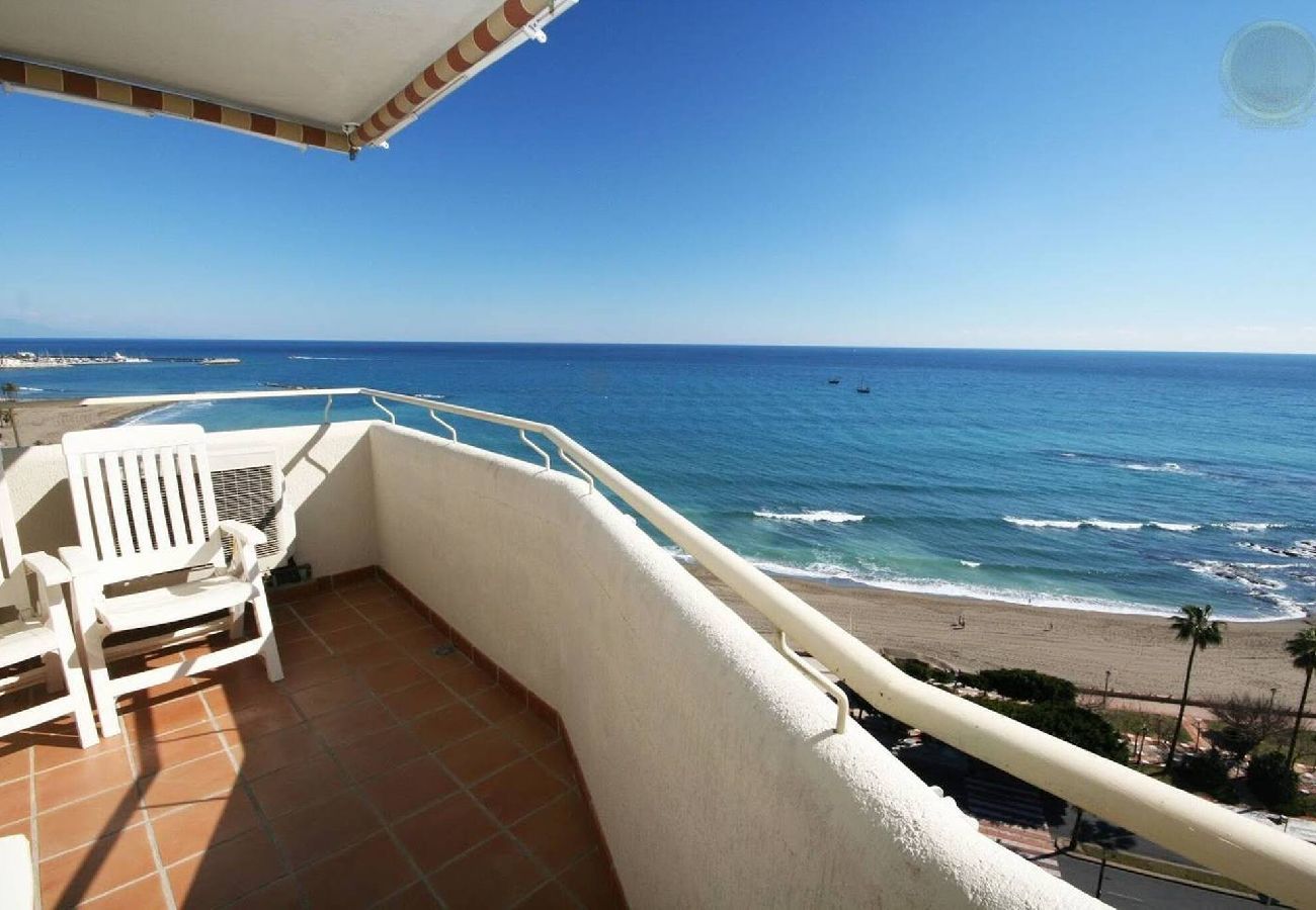 Apartment in Benalmádena - Benalbeach Apartment with Magnificent Sea View