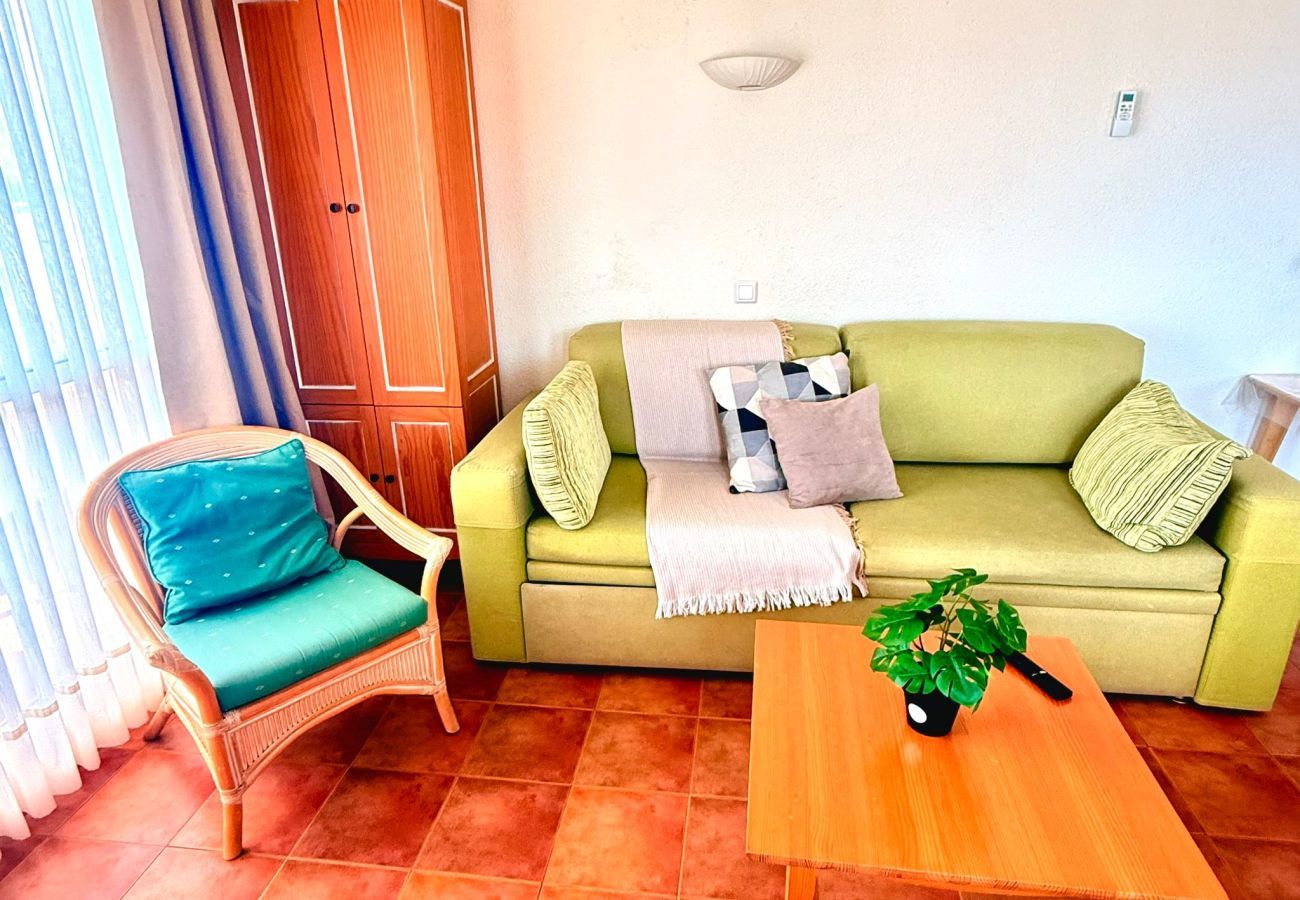 Apartment in Benalmádena - Benalbeach Apartment with Magnificent Sea View