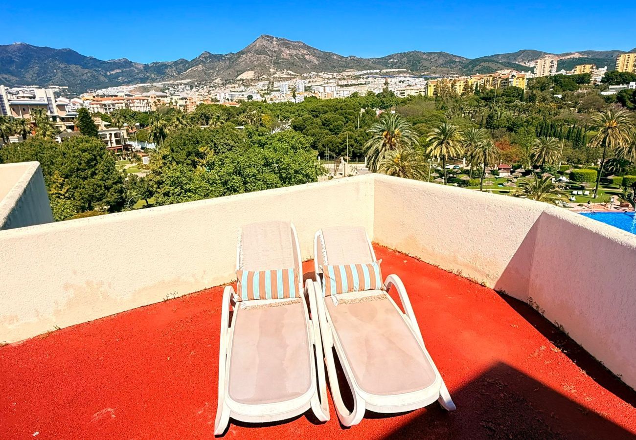 Apartment in Benalmádena - Apartment Large Terrace Sea & Mountain Benalbeach