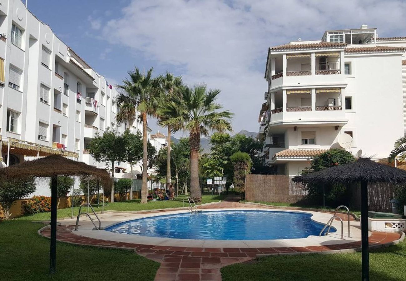 Apartment in Benalmádena - Family Apartment with 2 bedrooms