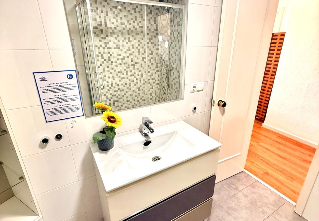 Apartment in Benalmádena - Apartment Front Sea View & Terrace BenalBeach