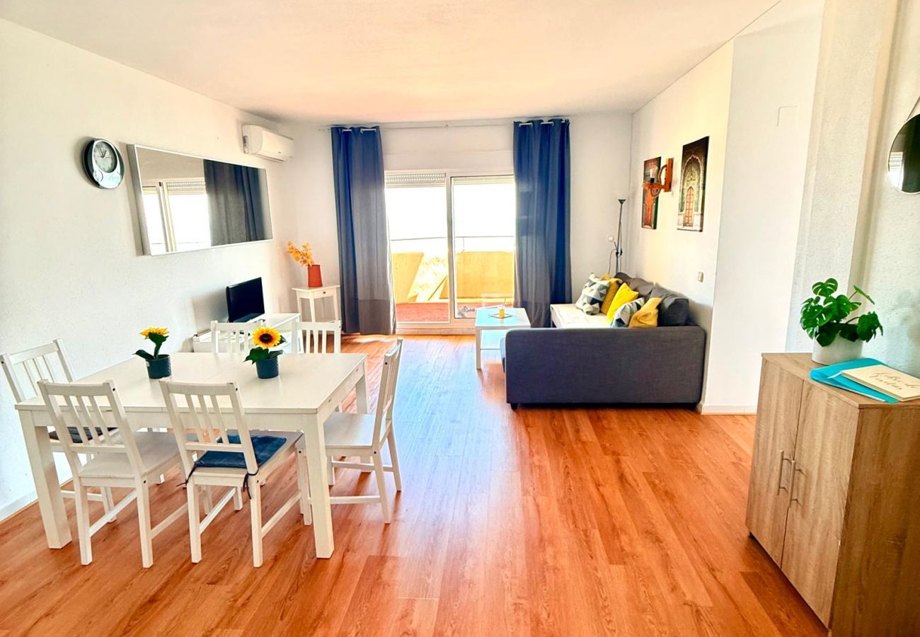 Apartment in Benalmádena - Apartment Front Sea View & Terrace BenalBeach