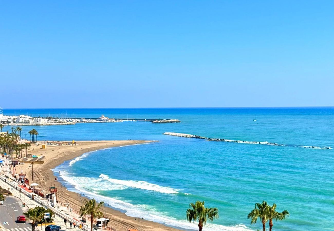 Apartment in Benalmádena - Apartment Front Sea View & Terrace BenalBeach