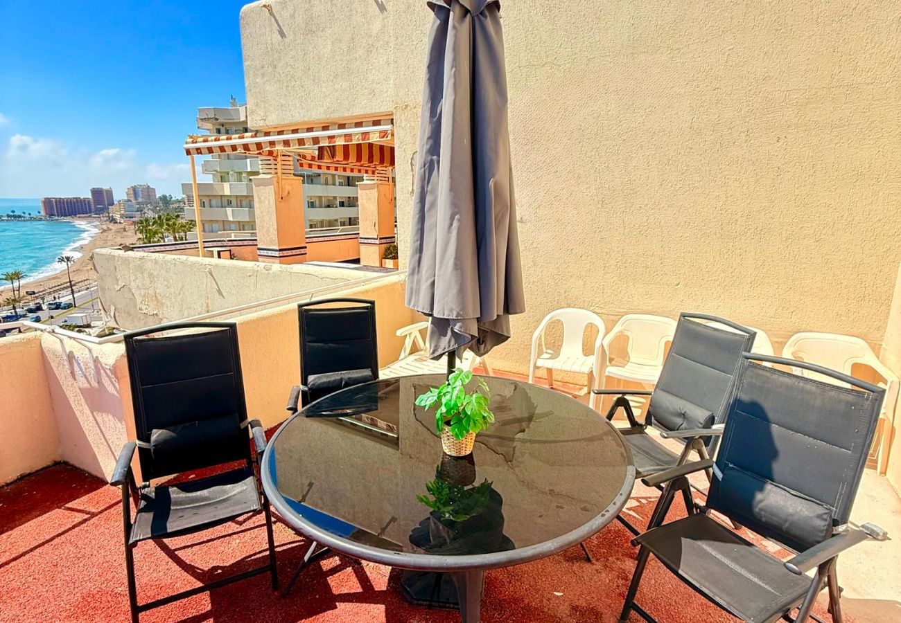 Apartment in Benalmádena - Apartment Front Sea View & Terrace BenalBeach