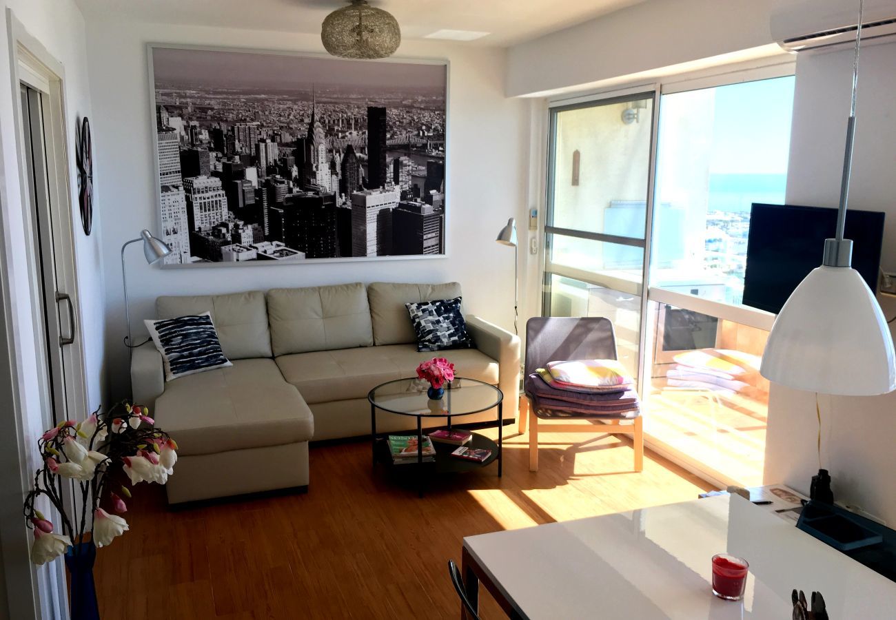 Apartment in Benalmádena - Deluxe penthouse with sea views near Puerto Marina