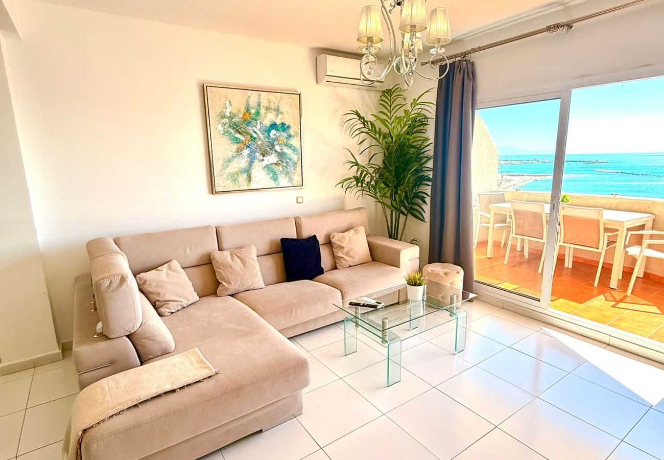 Apartment in Benalmádena - Large Deluxe Front Sea View Apartment Benalbeach