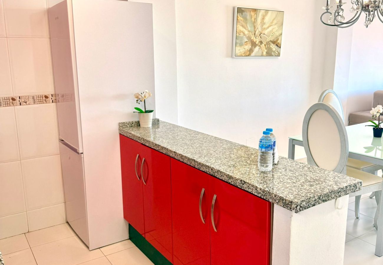 Apartment in Benalmádena - Large Deluxe Front Sea View Apartment Benalbeach