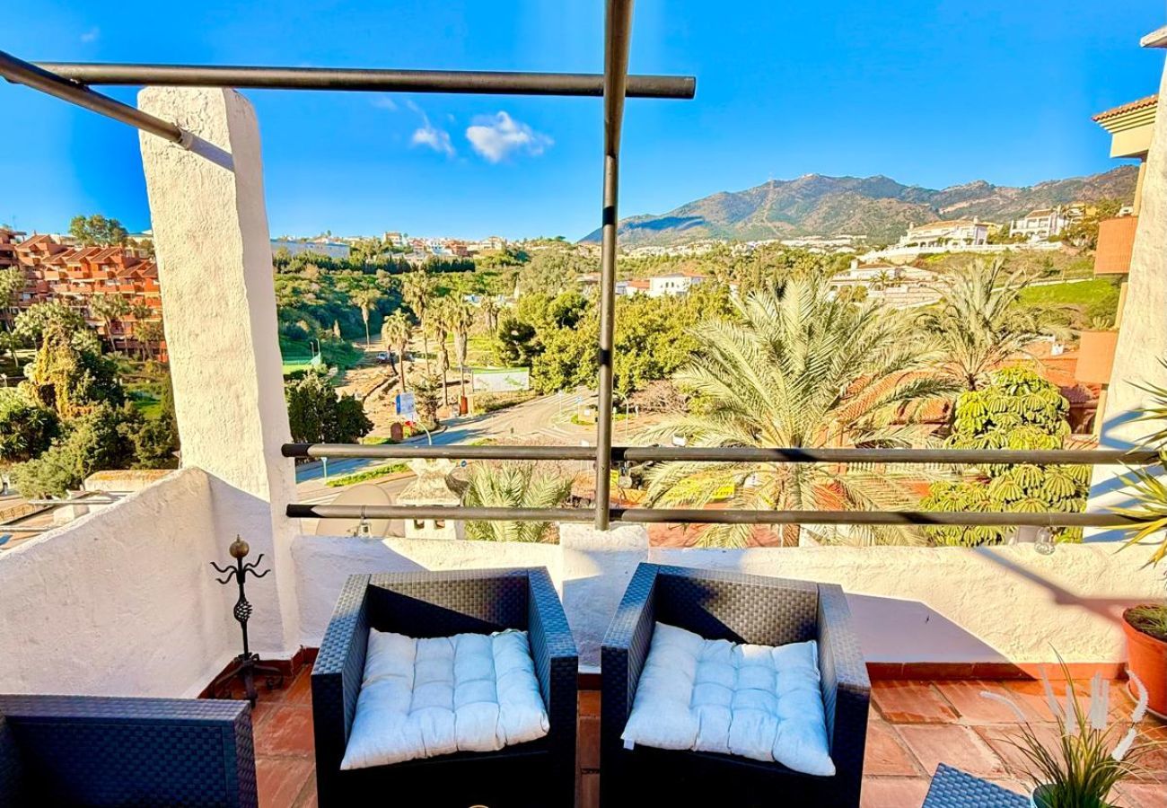 Apartment in Benalmádena - 1 Bedroom Apartment with Large Terrace and BBQ