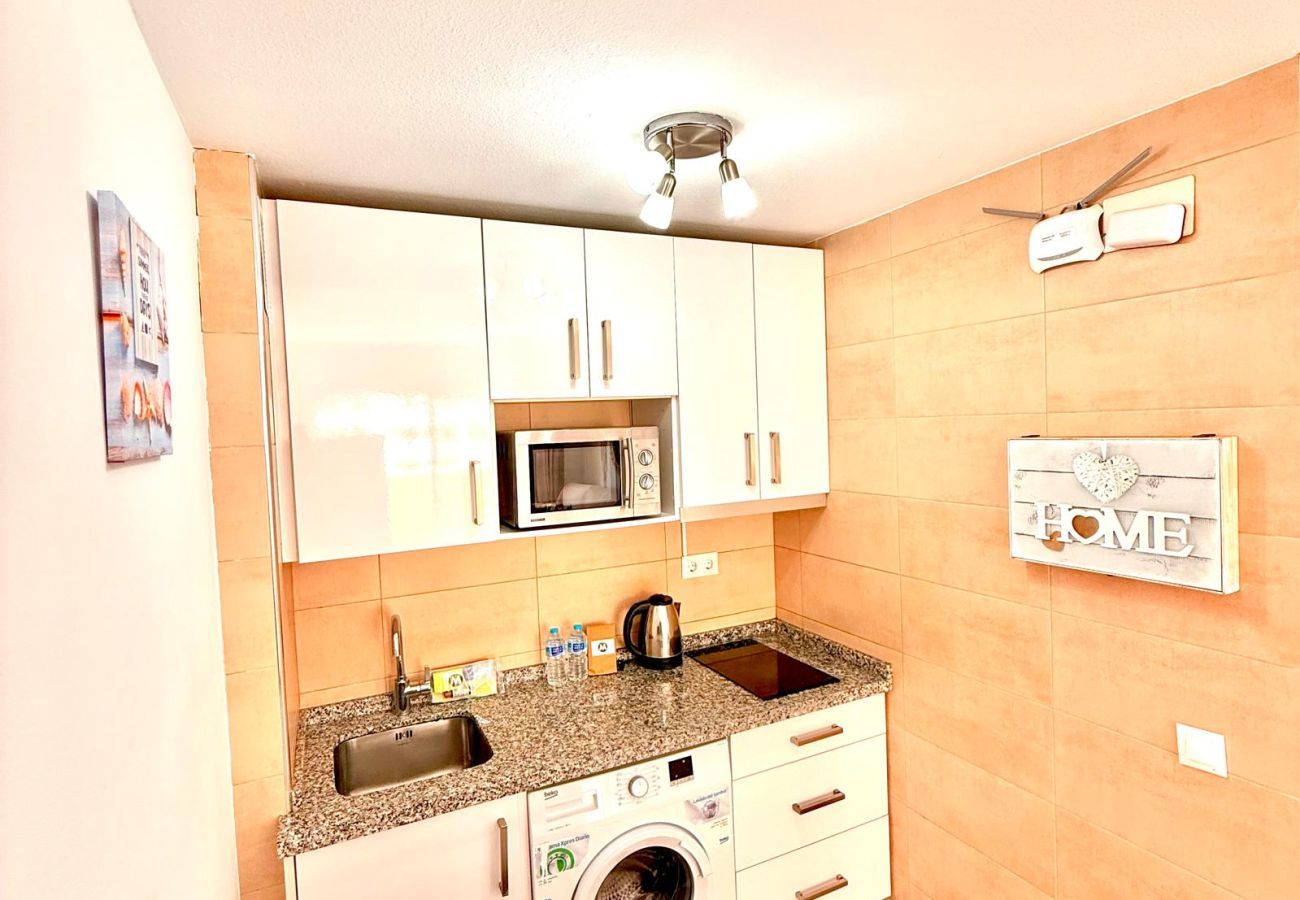 Apartment in Benalmádena - Benalbeach Apartment with & and Garden View 