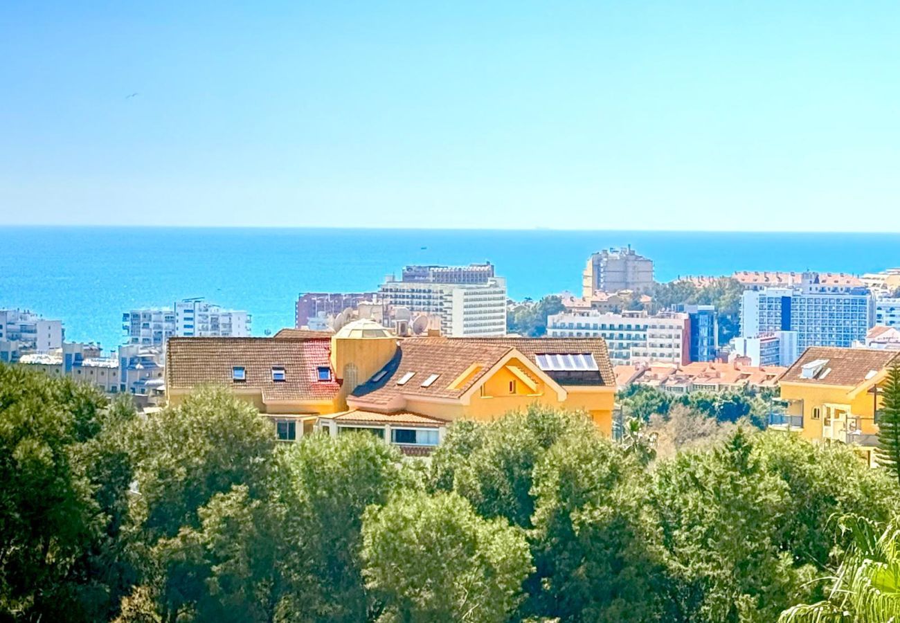 Studio in Benalmádena - Golden Sunset Sea View Premium Apartment