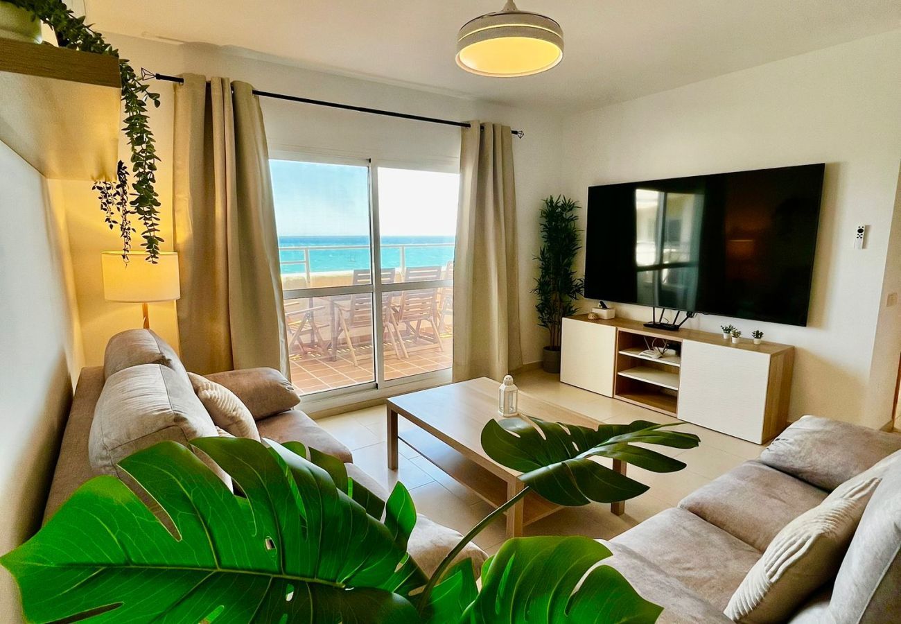 Apartment in Benalmádena - Deluxe Large Apartment with Sea Views Benalbeach
