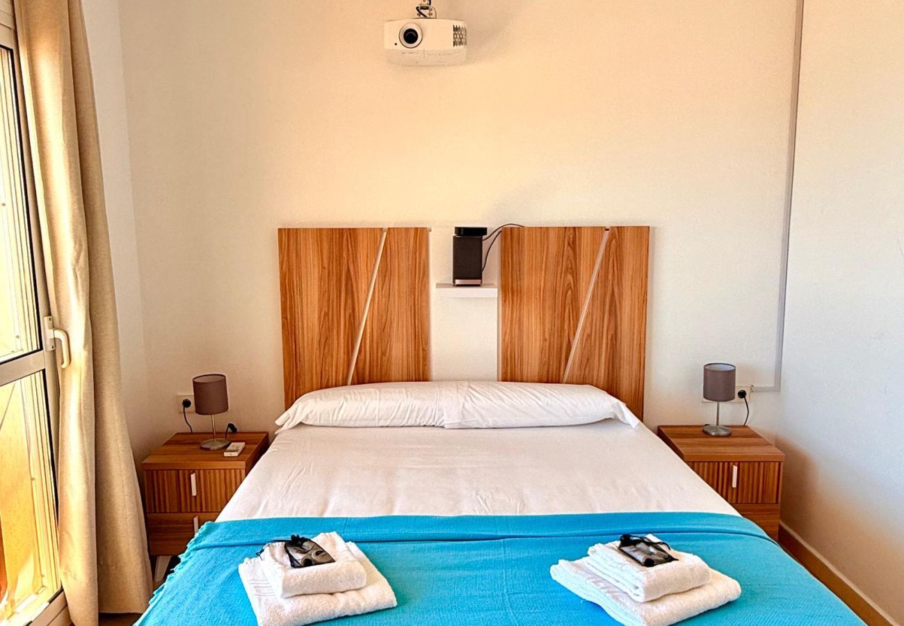 Apartment in Benalmádena - Deluxe Large Apartment with Sea Views Benalbeach