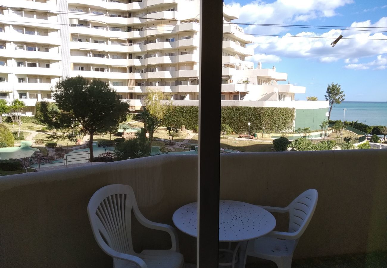 Apartment in Benalmádena - Benalbeach Apartment with Garden and Sea View