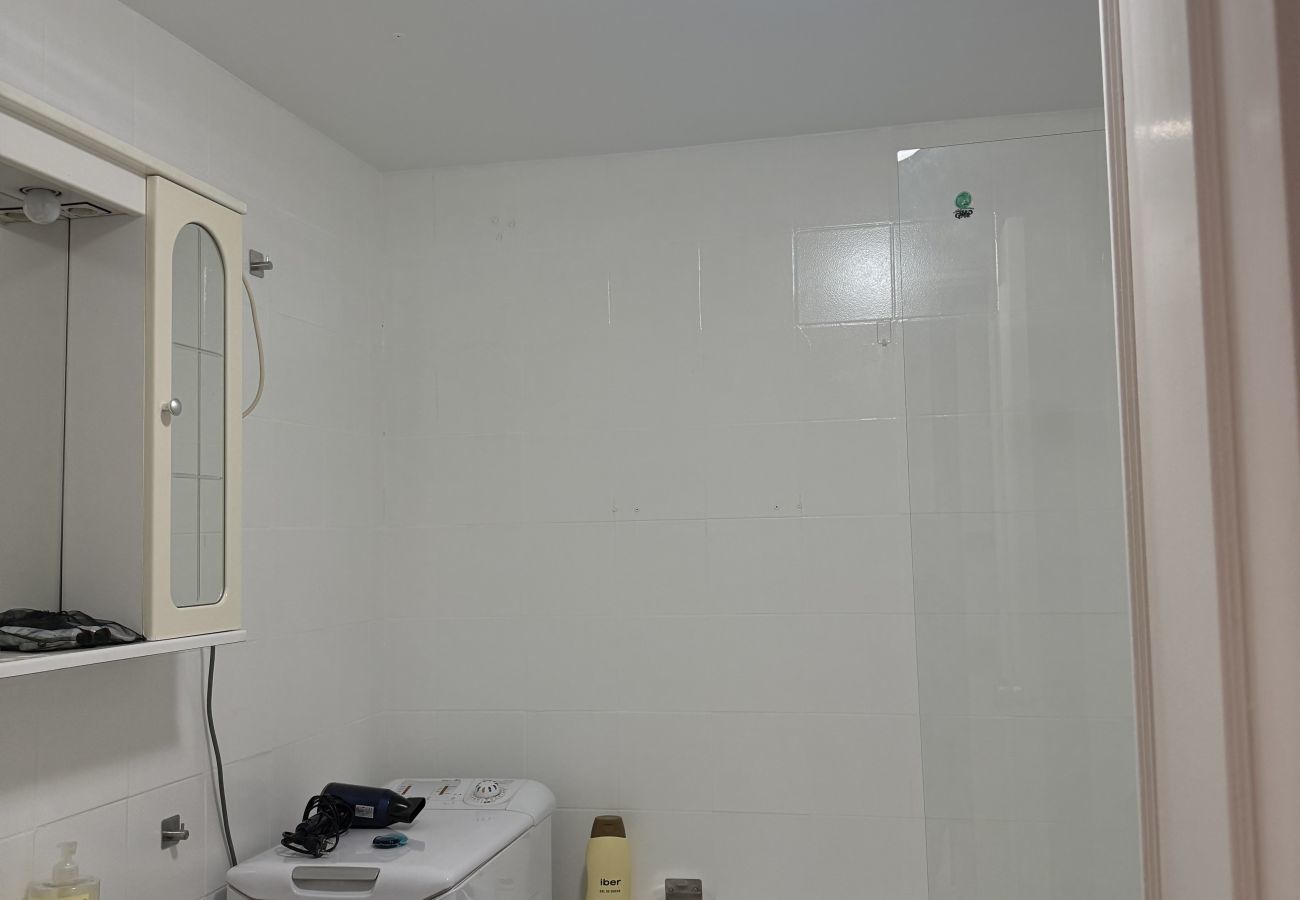 Apartment in Benalmádena - Benalbeach Apartment with Garden and Sea View