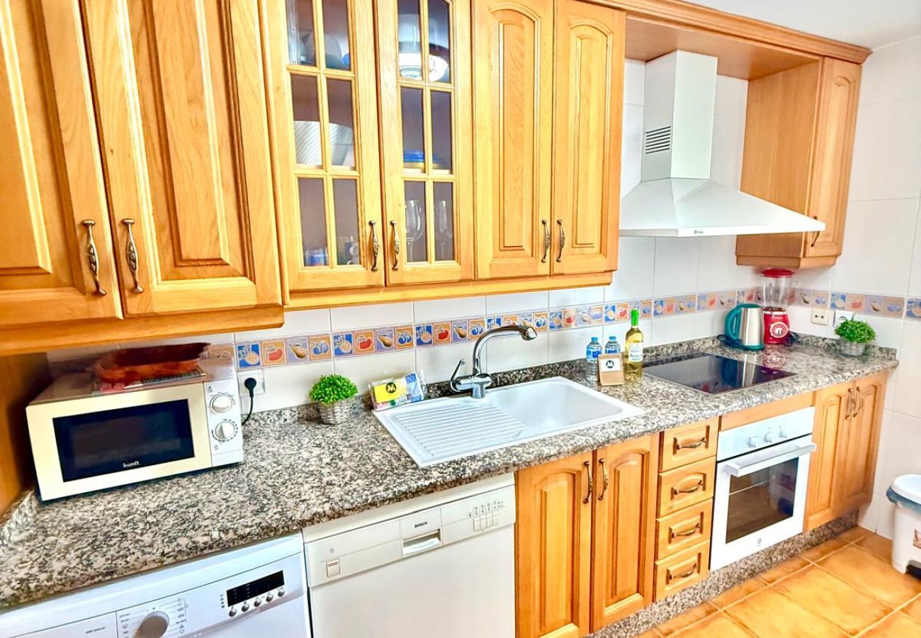 Apartment in Benalmádena - 2 Bedroom Apartment in Puerto Marina