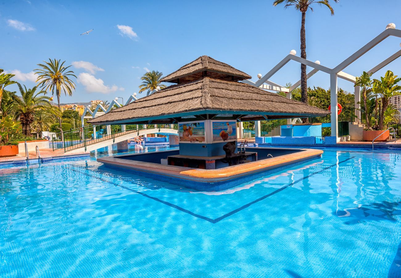 Apartment in Benalmádena - Sea View Studio with Pool in Benalbeach
